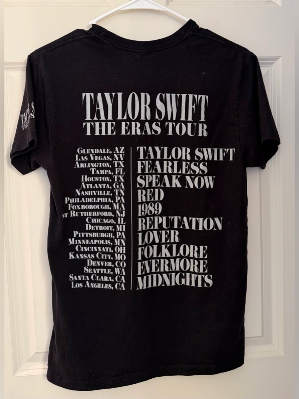 Taylor Swift The Eras Tour Graphic Tee *Official Merch* Size Small - Picture 4 of 6